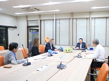 รัฐศาสตร์ โท เอก
ประชุมคณะกรรมการบริหารหลักสูตร